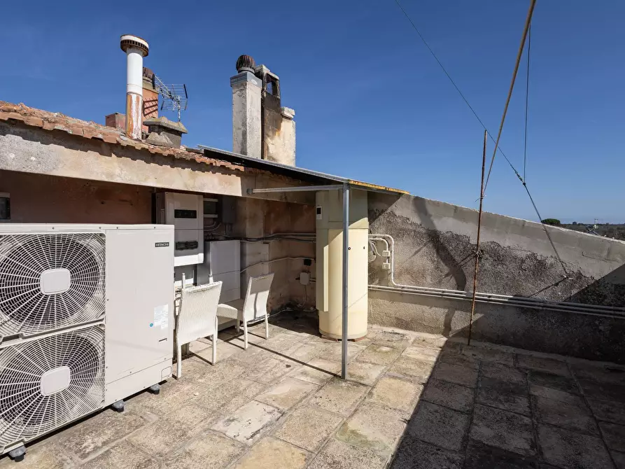 Immagine 24 di Appartamento in vendita  in Piazza Ina- Casa a Vernole