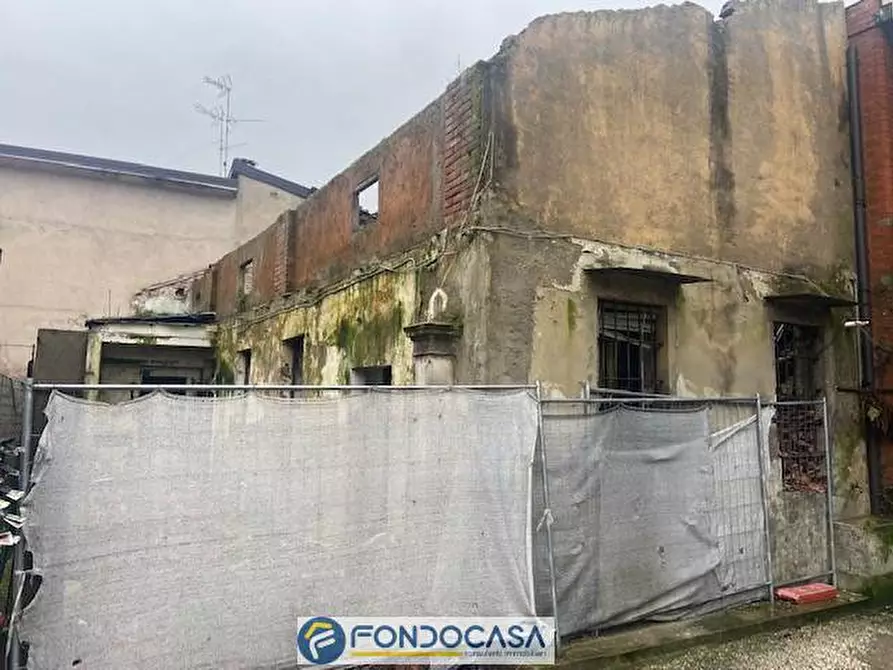 Immagine 6 di Rustico / casale in vendita  a Lograto