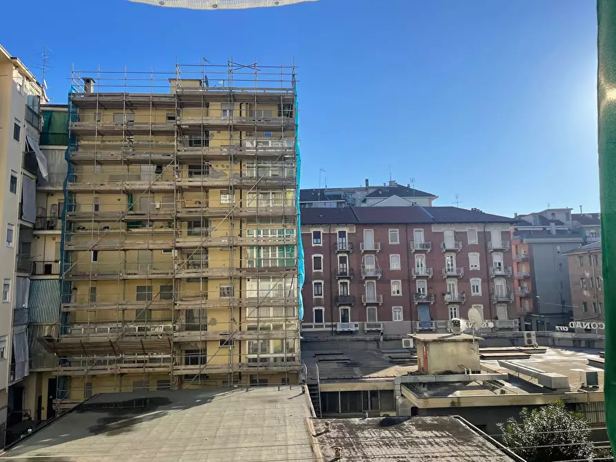 Immagine 21 di Appartamento in vendita  a Torino