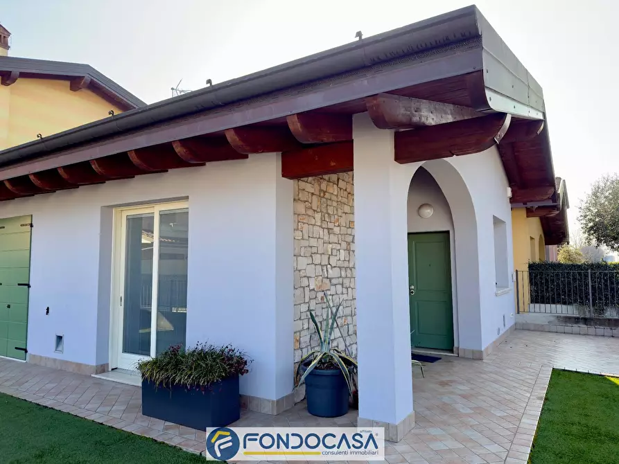 Immagine 3 di Villetta a schiera in vendita  a Coccaglio