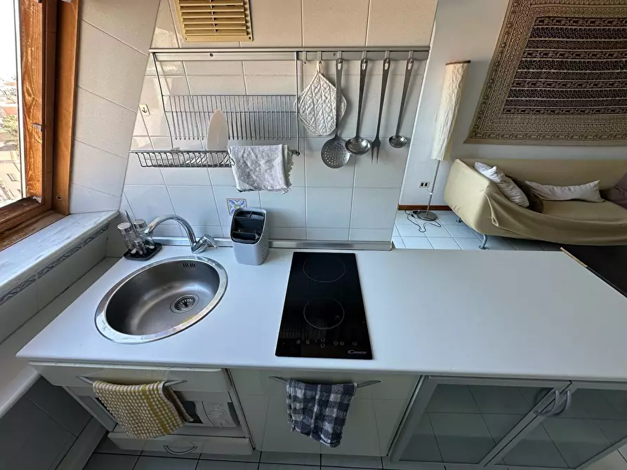 Immagine 9 di Attico in vendita  in Via Calatafimi a San Benedetto Del Tronto