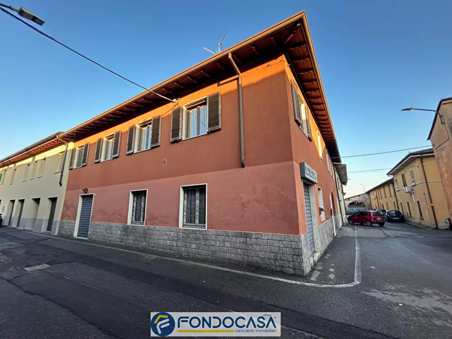 Immagine 10 di Appartamento in vendita  a Rovato