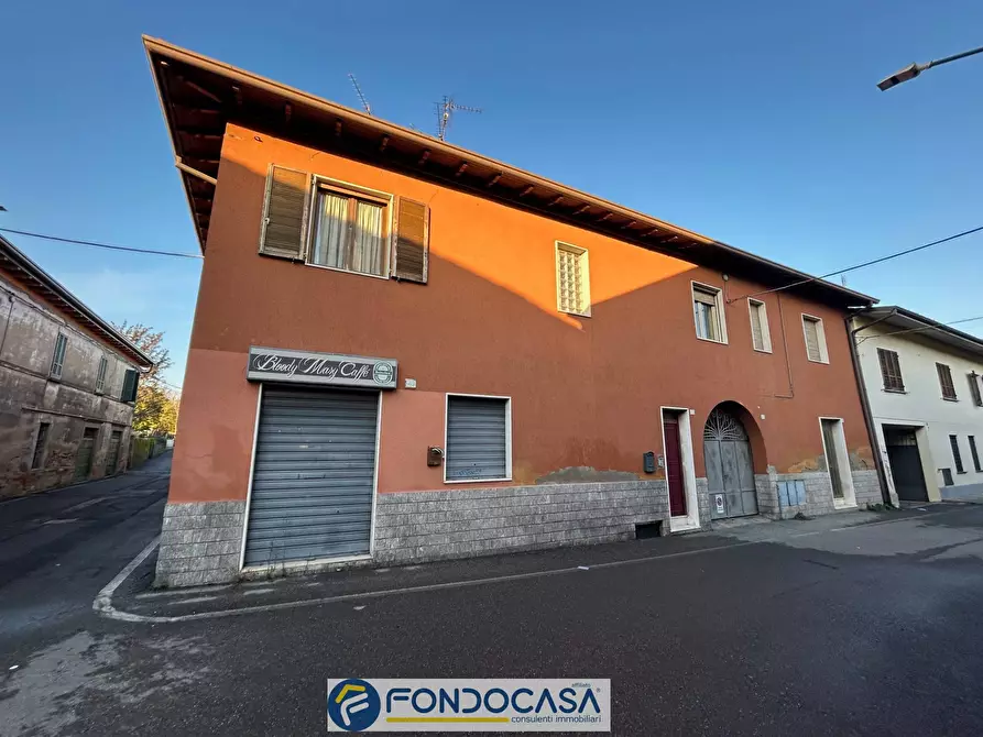 Immagine 9 di Appartamento in vendita  a Rovato