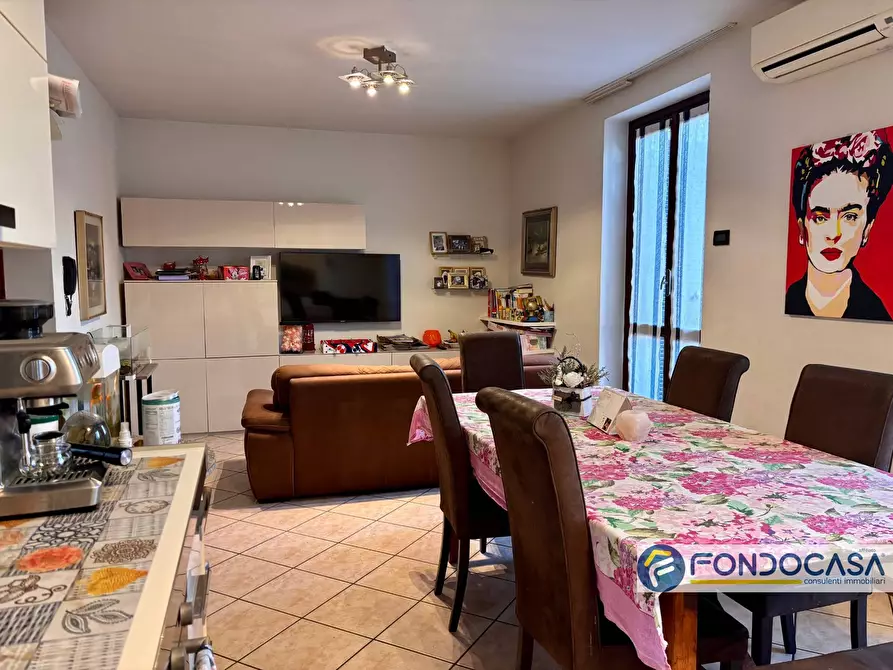 Immagine 3 di Appartamento in vendita  a Coccaglio