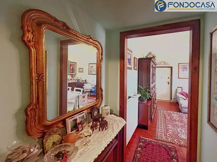 Immagine 9 di Appartamento in vendita  in Via della Pace a Seravezza