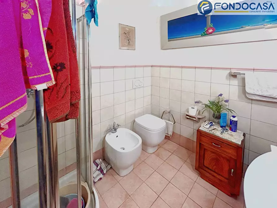 Immagine 11 di Appartamento in vendita  in Via della Pace a Seravezza