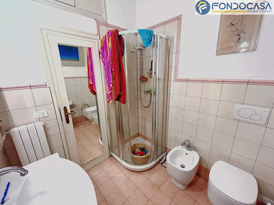 Immagine 12 di Appartamento in vendita  in Via della Pace a Seravezza