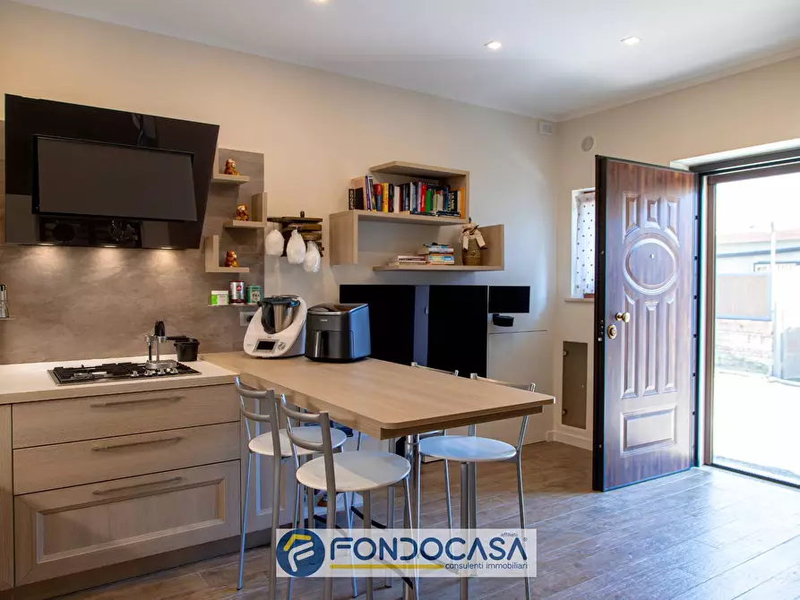 Immagine 6 di Appartamento in vendita  in Via Casa Stanzione a Salerno