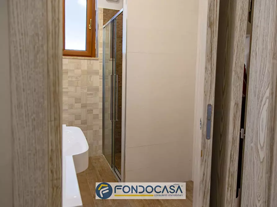 Immagine 21 di Appartamento in vendita  in Via Casa Stanzione a Salerno