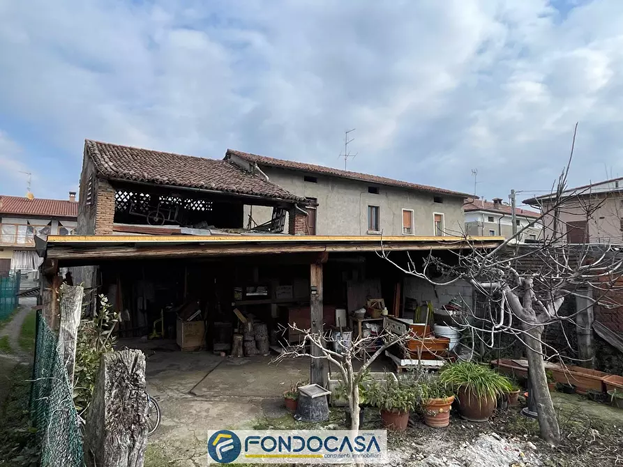 Immagine 5 di Rustico / casale in vendita  a Cazzago San Martino