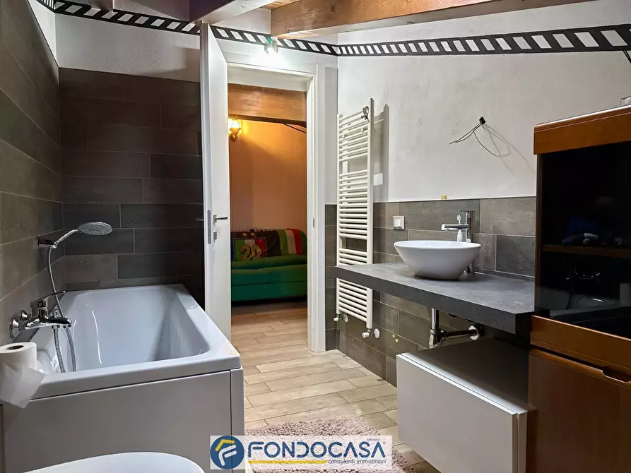 Immagine 18 di Appartamento in vendita  a Rovato