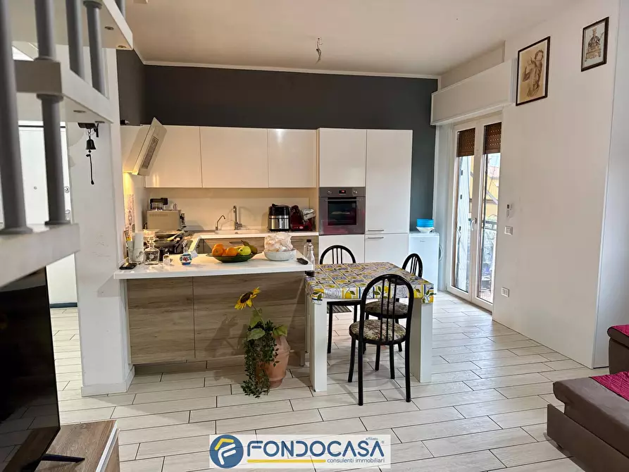 Immagine 4 di Appartamento in vendita  a Rovato