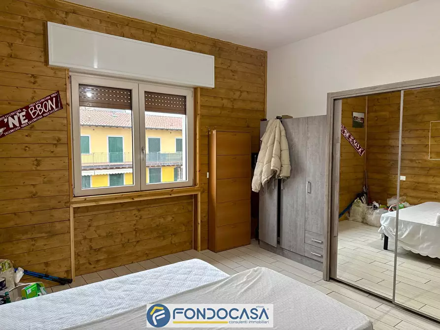 Immagine 13 di Appartamento in vendita  a Rovato