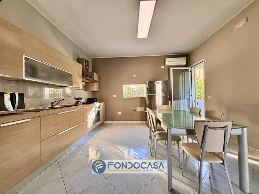 Immagine 13 di Villetta a schiera in vendita  in via giacomo leopardi a Cesa