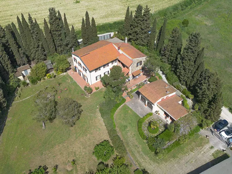 Immagine 3 di Villa in vendita  in VIA DELLE SORGENTI a Collesalvetti