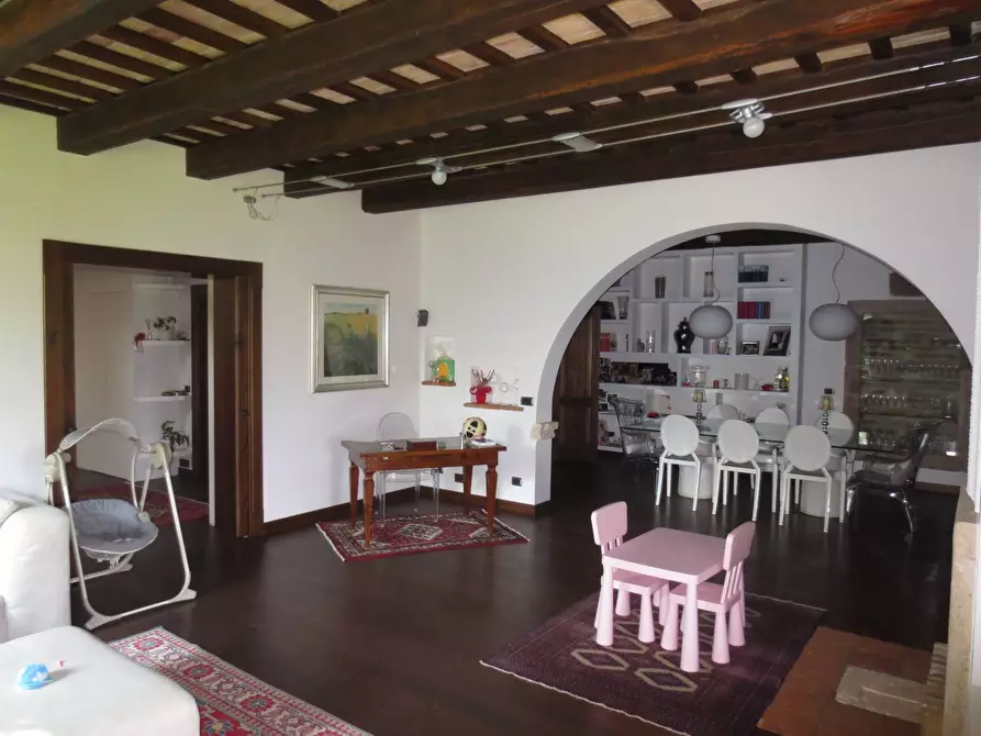 Immagine 5 di Villa in vendita  in Via tre Ottobre a Ascoli Piceno