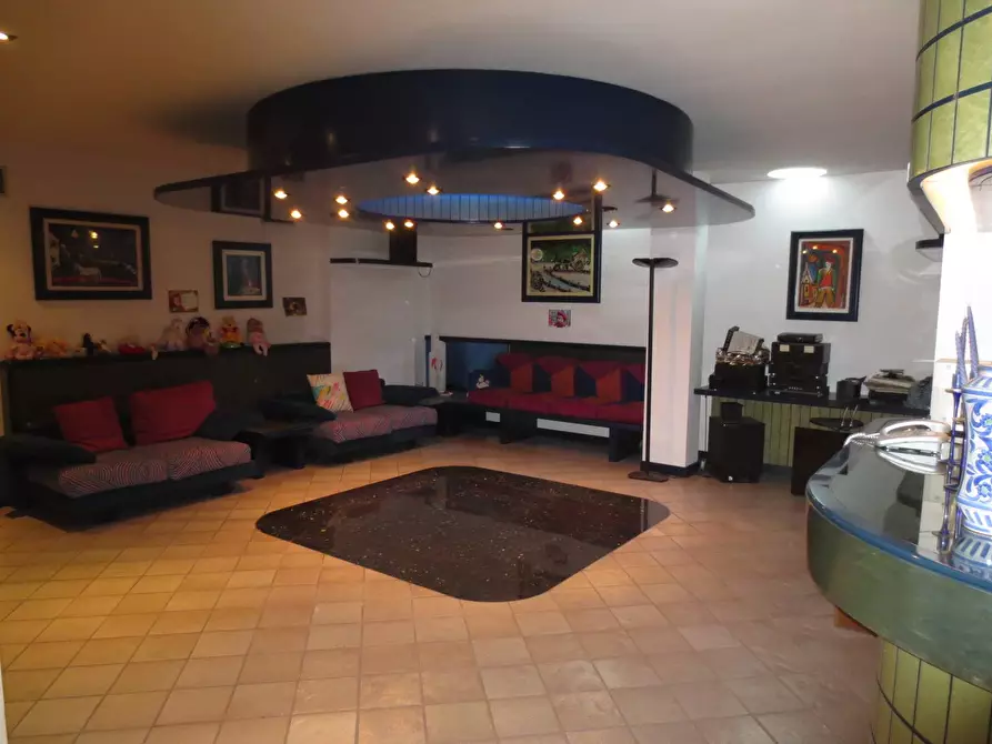 Immagine 8 di Villa in vendita  in Via Domenico Cimarosa a Ascoli Piceno