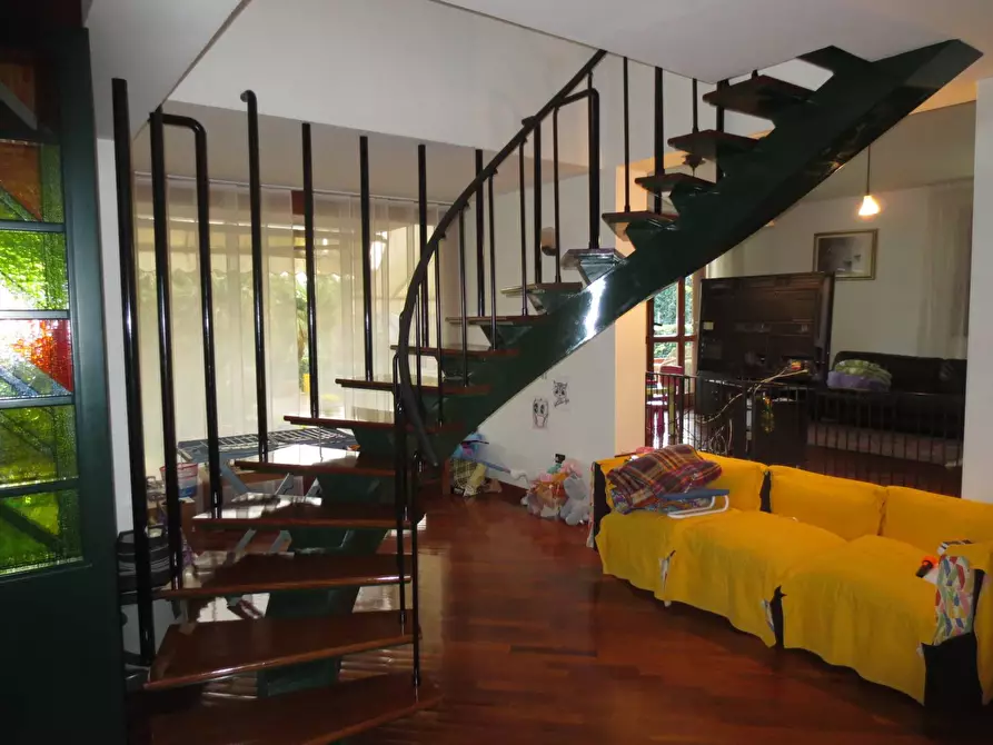 Immagine 5 di Villa in vendita  in Via Domenico Cimarosa a Ascoli Piceno