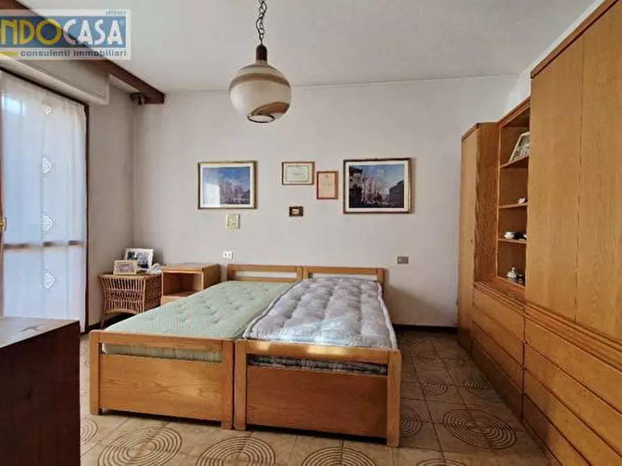 Immagine 7 di Appartamento in vendita  in via venturino a Como