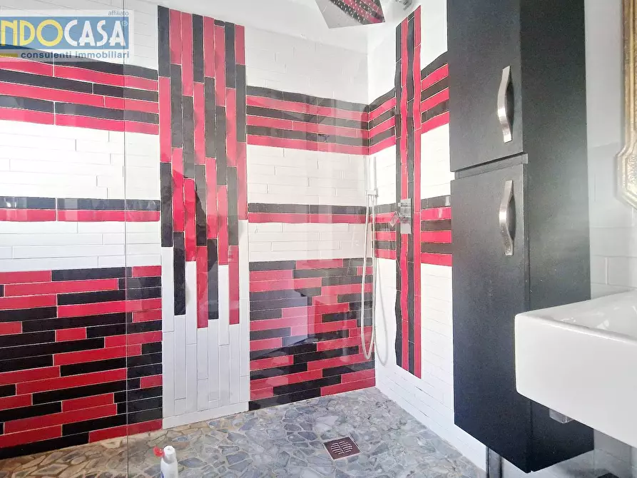 Immagine 23 di Casa indipendente in vendita  in via mazzaina a Carate Urio