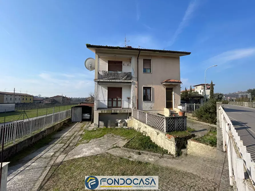 Immagine 2 di Appartamento in vendita  a Cazzago San Martino