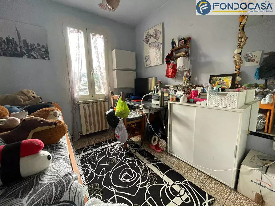 Immagine 17 di Casa semindipendente in vendita  in Via Fondi a Camaiore