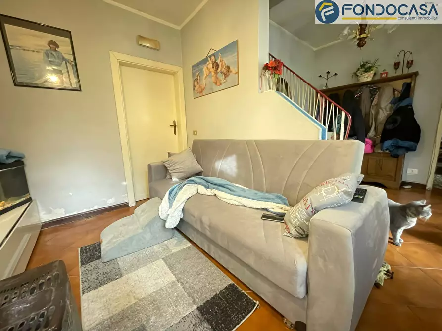 Immagine 9 di Casa semindipendente in vendita  in Via Fondi a Camaiore