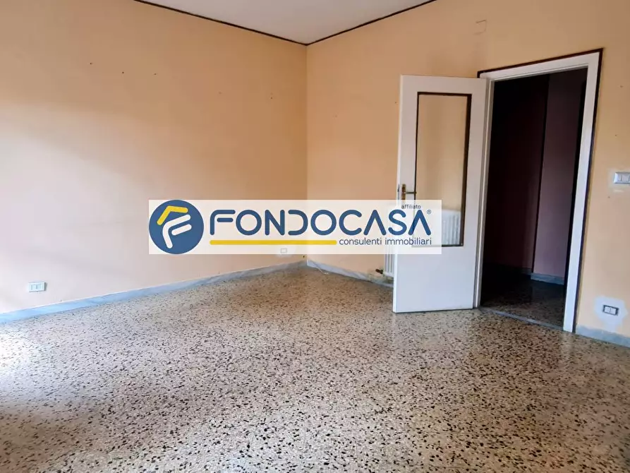 Immagine 17 di Appartamento in vendita  in Piazza Sironi a Brindisi