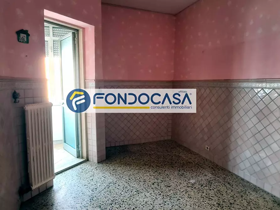 Immagine 21 di Appartamento in vendita  in Piazza Sironi a Brindisi