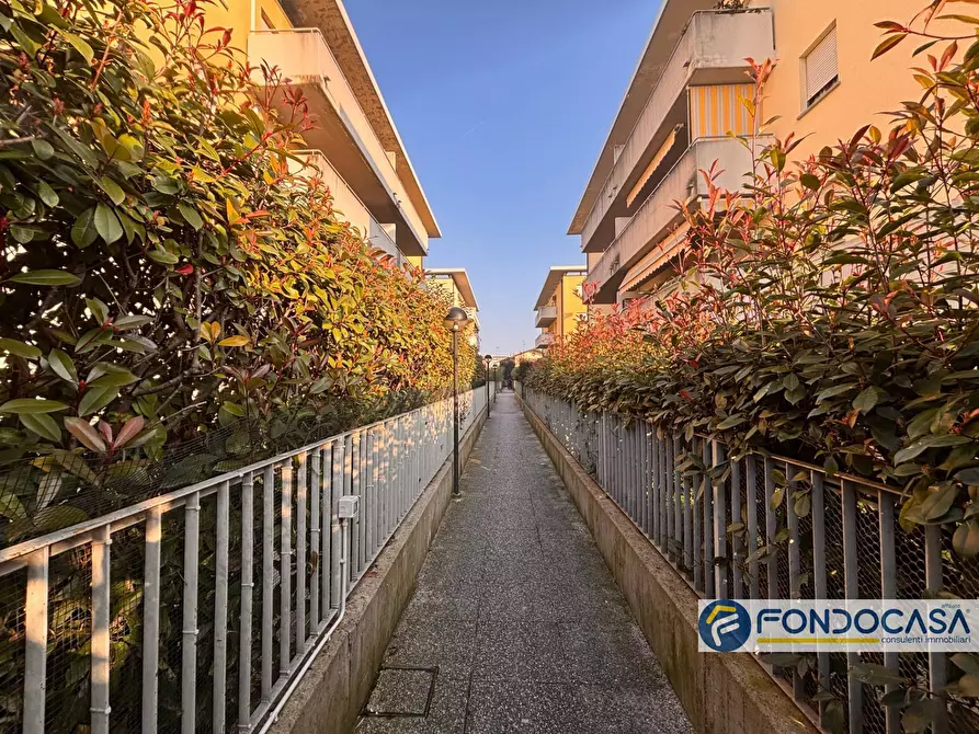 Immagine 17 di Appartamento in vendita  in Grumello del Monte a Grumello Del Monte