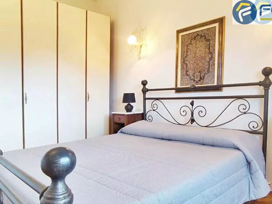 Immagine 14 di Villa in vendita  in via martiri di s. anna a Seravezza