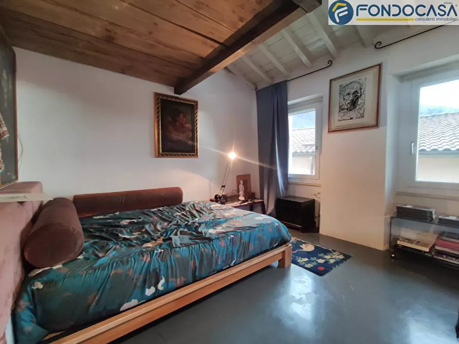 Immagine 18 di Casa semindipendente in vendita  in Via Tarabella a Seravezza