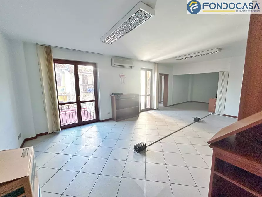 Immagine 6 di Appartamento in vendita  in Via Roma a Montignoso