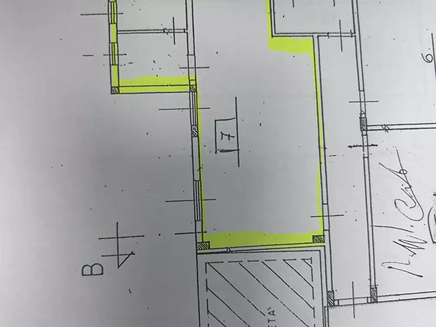 Immagine 16 di Appartamento in vendita  in Via Roma a Montignoso