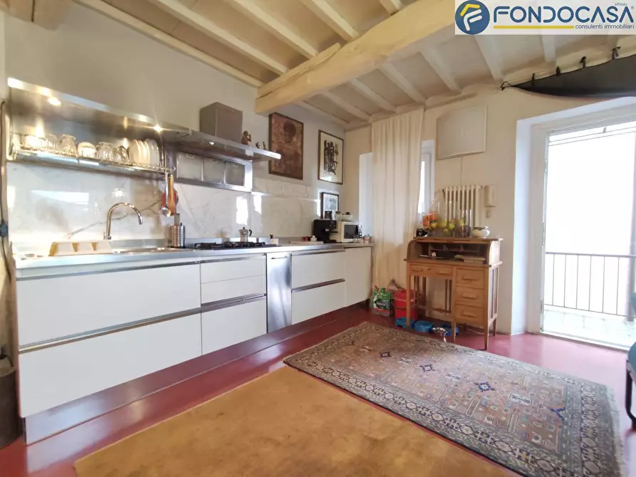 Immagine 14 di Casa semindipendente in vendita  in Via Tarabella a Seravezza