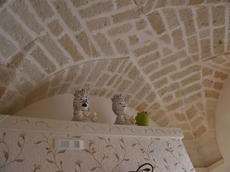 Immagine 12 di Casa indipendente in vendita  in VIA BASSEO a Lecce