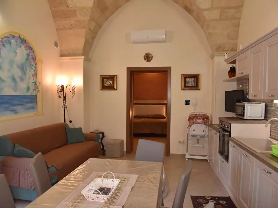 Immagine 4 di Casa indipendente in vendita  in VIA BASSEO a Lecce