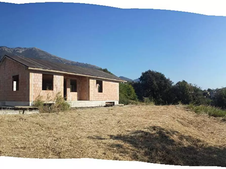 Immagine 4 di Casa indipendente in vendita  in via Monsignor Gaetano Pollio a Salerno