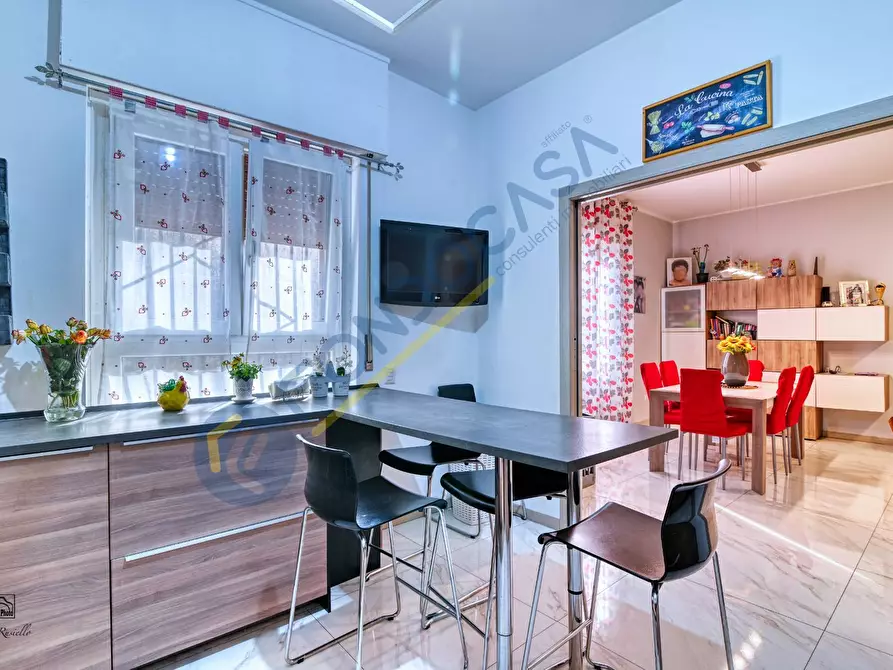 Immagine 24 di Appartamento in vendita  in VIA BRINDISI a Limbiate