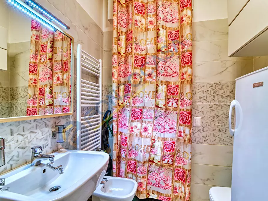 Immagine 28 di Appartamento in vendita  in VIA BRINDISI a Limbiate