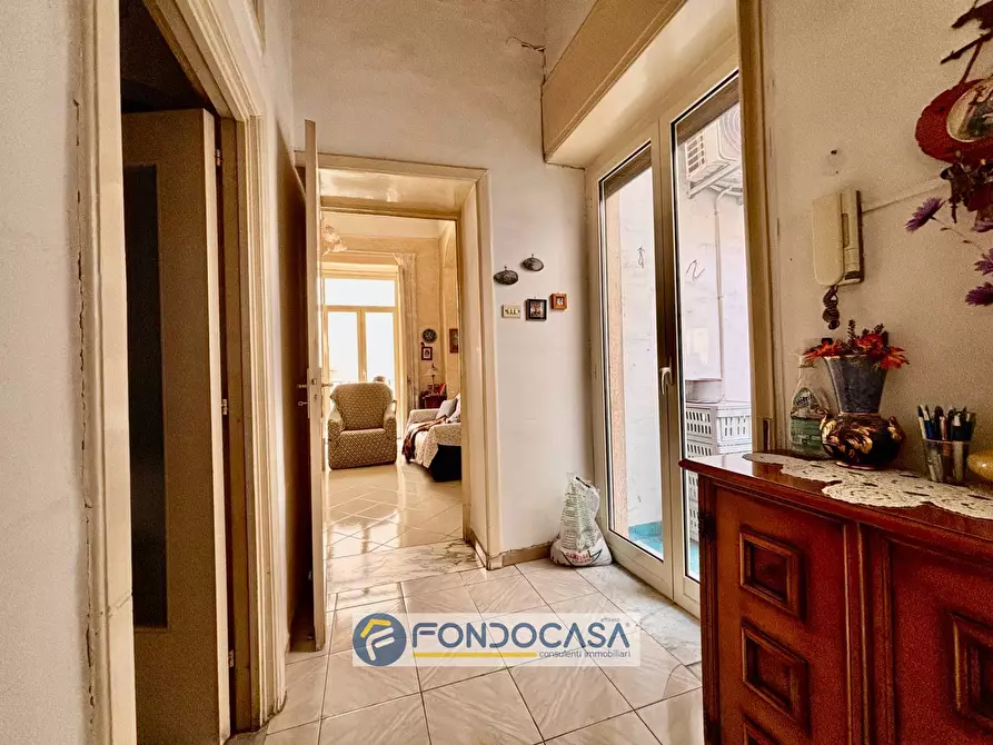 Immagine 18 di Palazzo in vendita  in via lombardi a Aversa