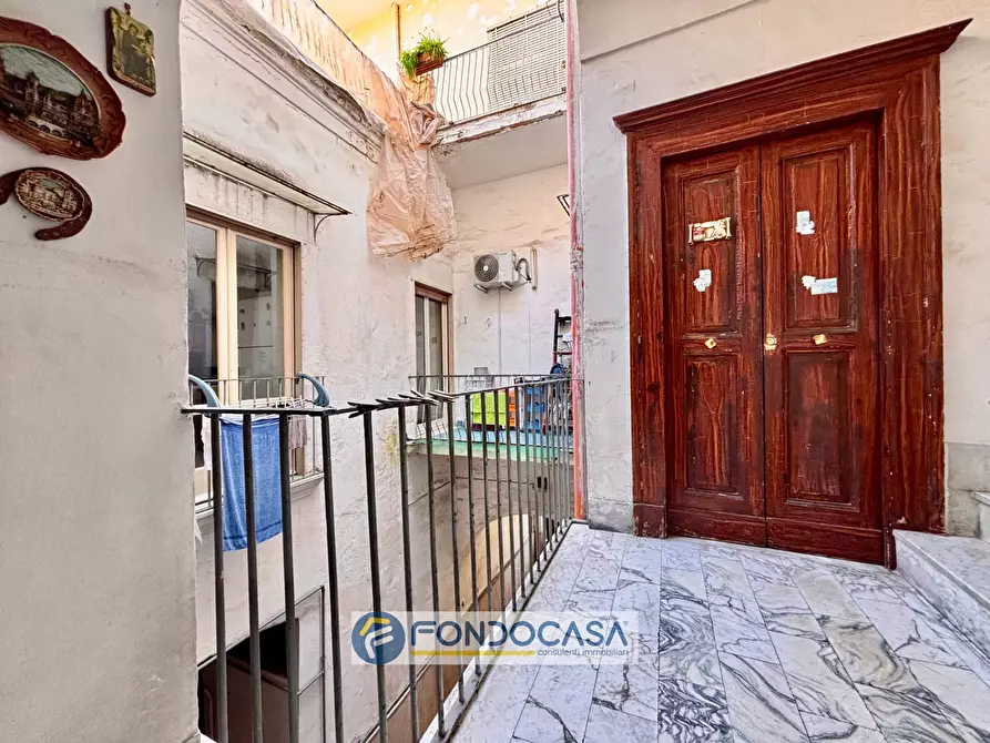 Immagine 23 di Palazzo in vendita  in via lombardi a Aversa