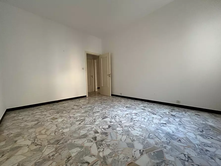 Immagine 23 di Appartamento in vendita  in Via Francesco Pastonchi a Genova