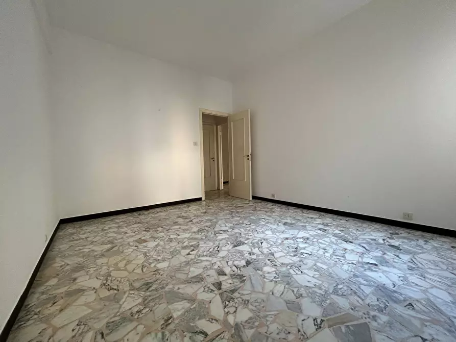 Immagine 25 di Appartamento in vendita  in Via Francesco Pastonchi a Genova
