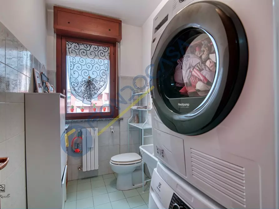 Immagine 22 di Appartamento in vendita  in VIA ALLEANZA a Limbiate