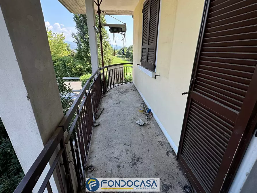 Immagine 12 di Appartamento in vendita  a Corte Franca