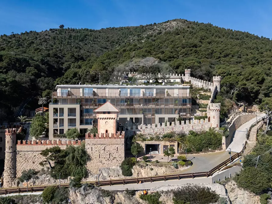 Immagine 4 di Appartamento in vendita  a Alassio