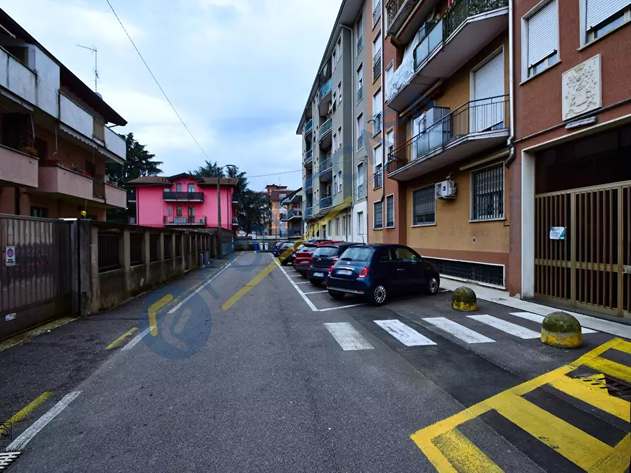 Immagine 20 di Appartamento in vendita  in VIA CONCILIAZIONE a Limbiate