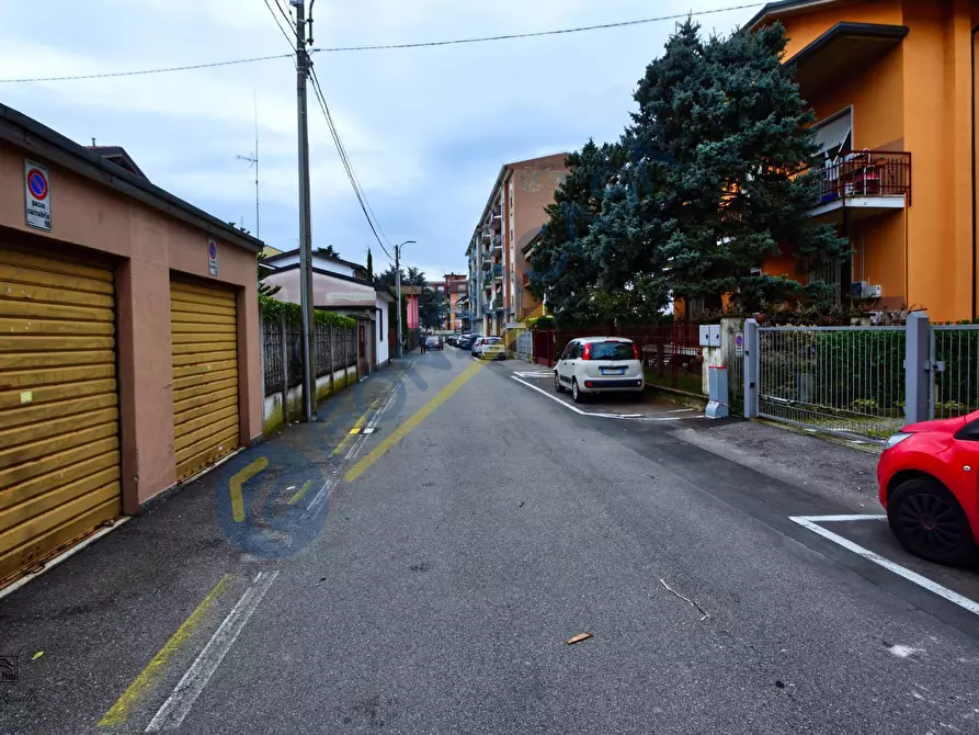 Immagine 21 di Appartamento in vendita  in VIA CONCILIAZIONE a Limbiate