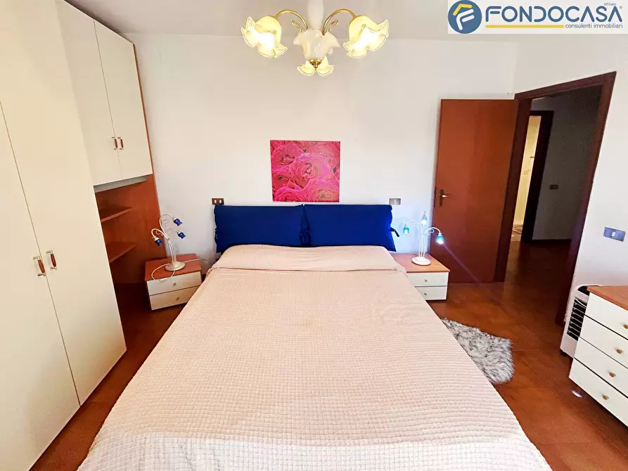 Immagine 26 di Appartamento in vendita  in Via Barsanti a Seravezza